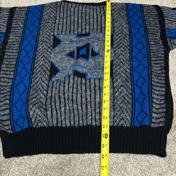 Vintage 90s Nino Foriero Patterned Knit Sweater - Picture 5 of 5